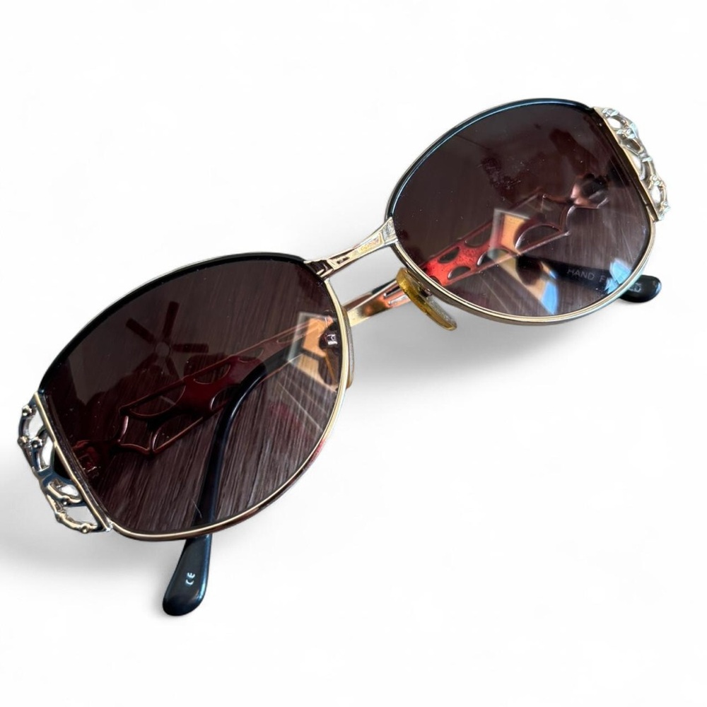 Vintage 90s Oval Metal Frame Sunglasses
